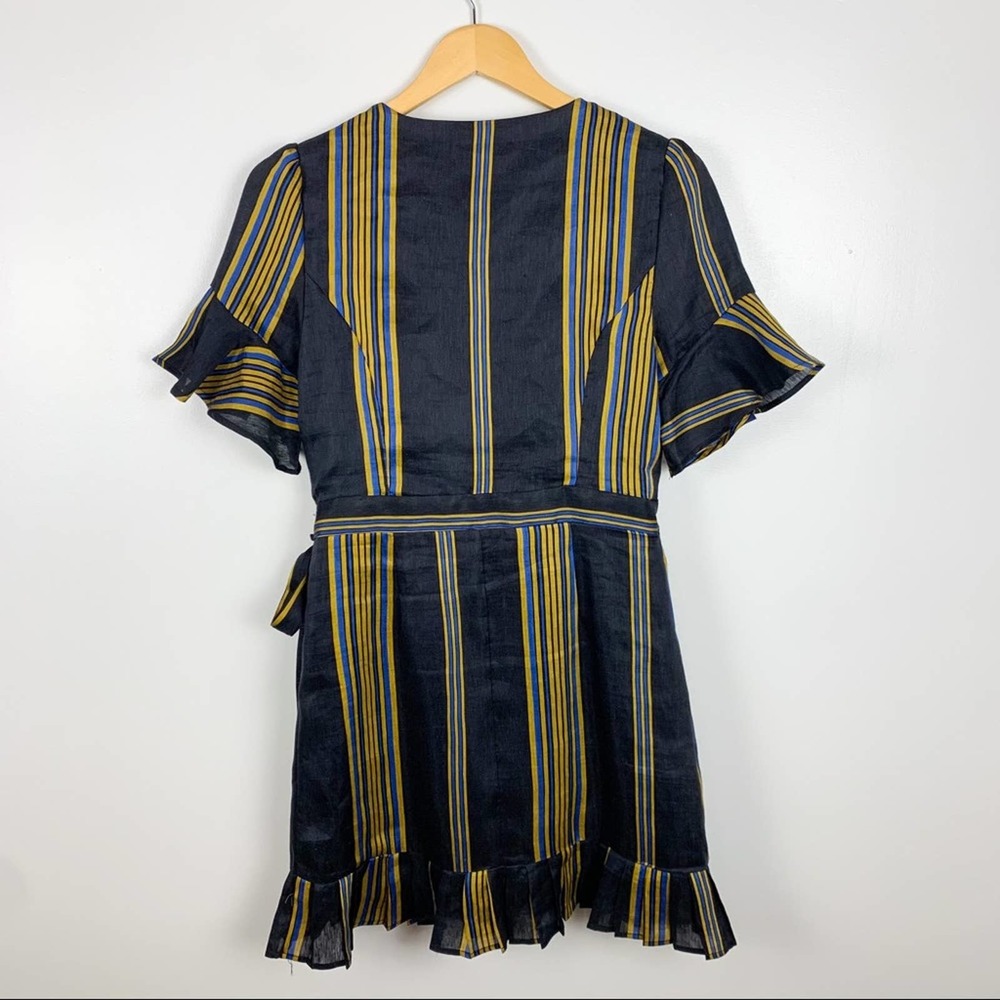 Honeypunch Lulus Black Striped Short Sleeve Ruffle Wrap Mini Dress Size Medium - Picture 8 of 13